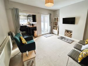Dining room- click for photo gallery